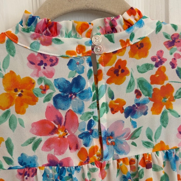 Floral Ruffle Sleeve Top - Picture 6 of 7